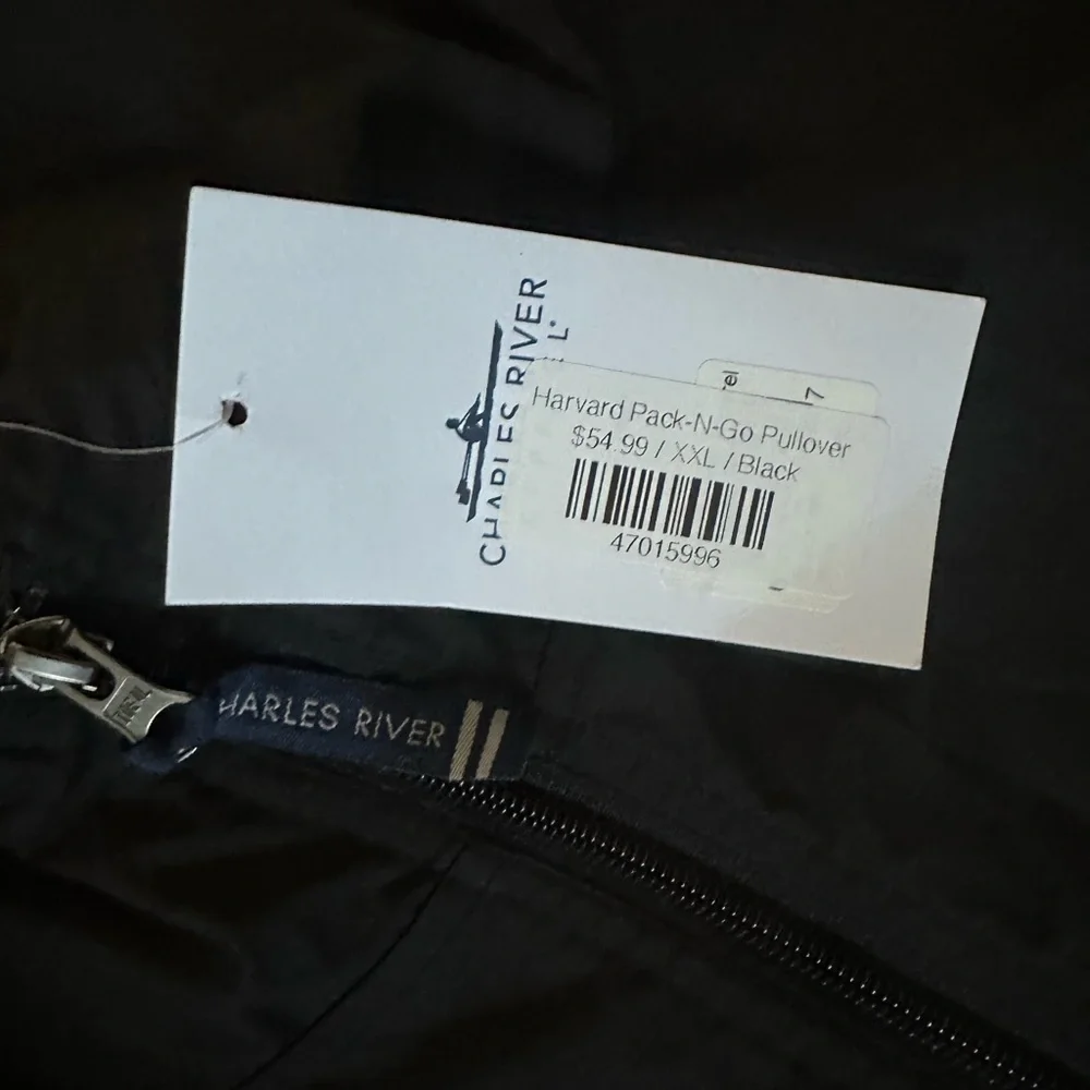 *NWT* Harvard Pack-N-Go Pullover - Picture 6 of 9